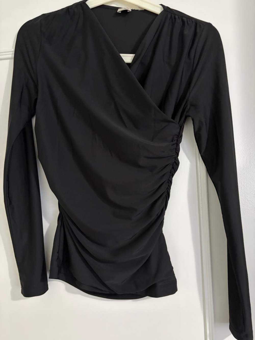 Wilfred (by Aritzia) Black Long-Sleeve Ruched Wrap-Front Women’s Top (XS)